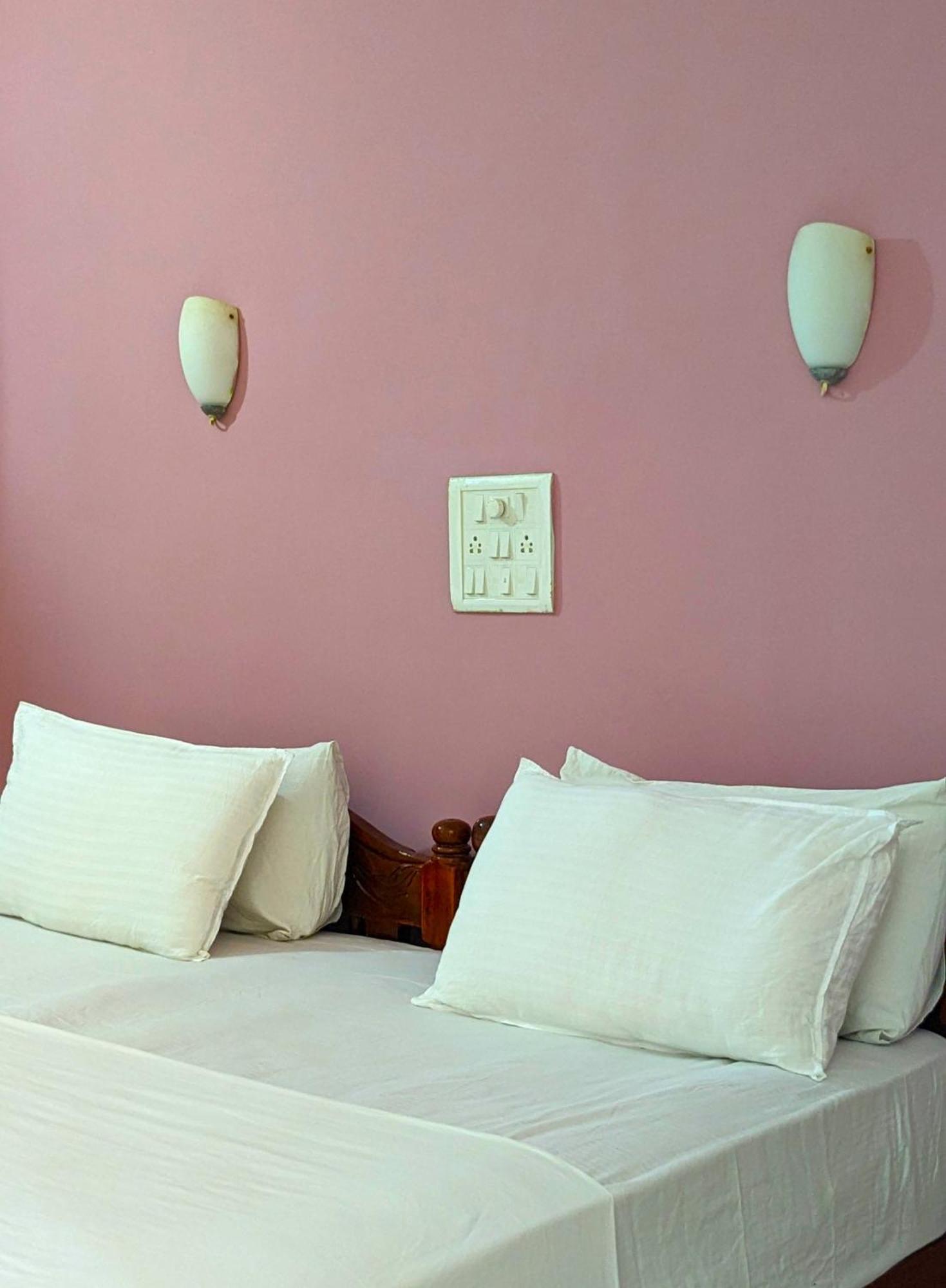 Santana Guest House 아곤다 외부 사진