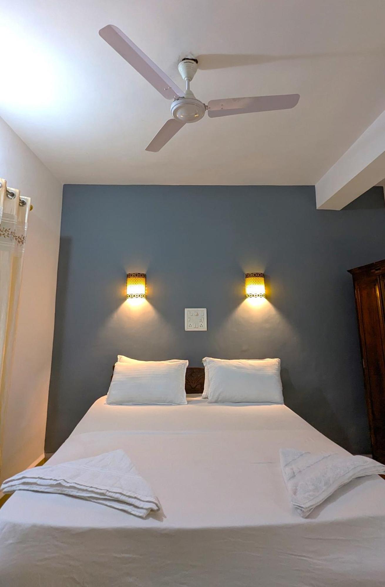 Santana Guest House 아곤다 외부 사진